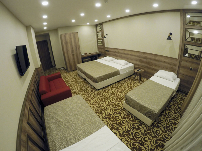 Bedroom 3, Keles Hotel, Merkez