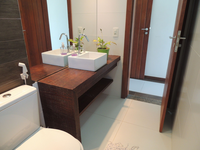 Bathroom 4, Ótima Casa com Vista para a Praia de Manguinhos, Armação dos Búzios