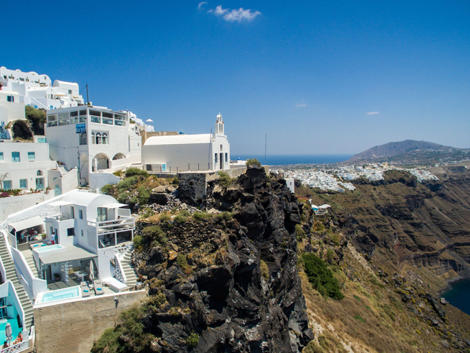 Exterior & Views 2, Anemos Cave Suites, South Aegean