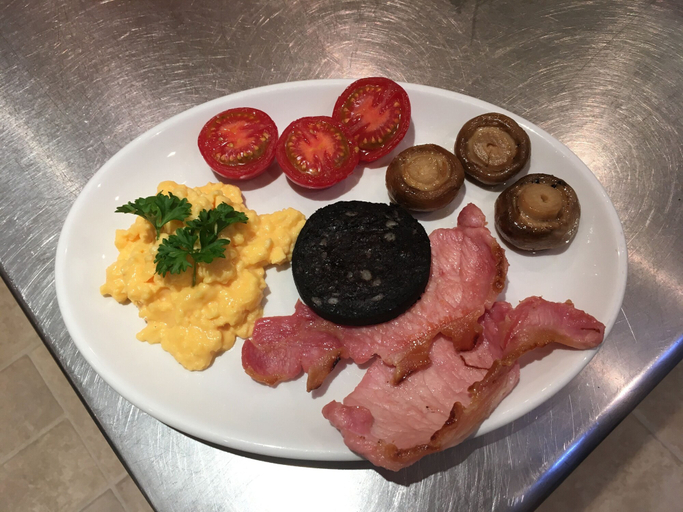 Food & Drinks 5, St Raphael Guest House, York