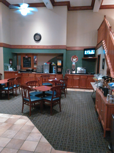 Food & Drinks 5, AmericInn by Wyndham Beulah, Mercer