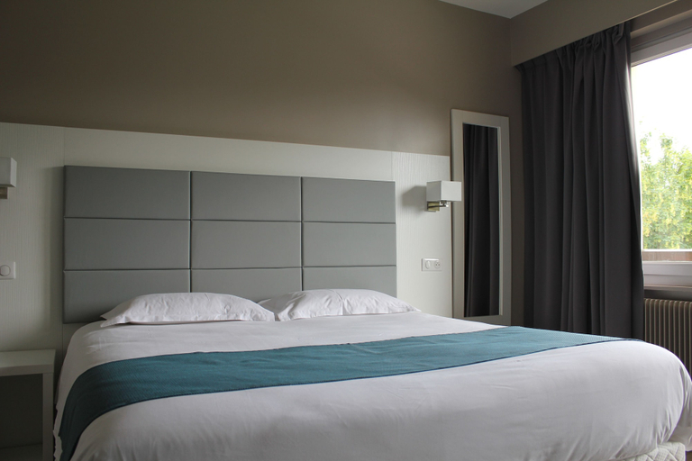 Bedroom 3, Le Quincangrogne, Seine-et-Marne