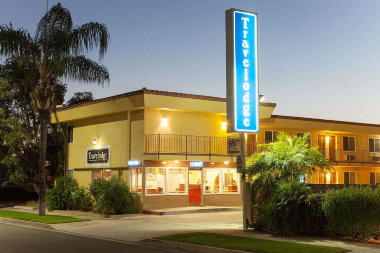 Travelodge by Wyndham Brea, Orange