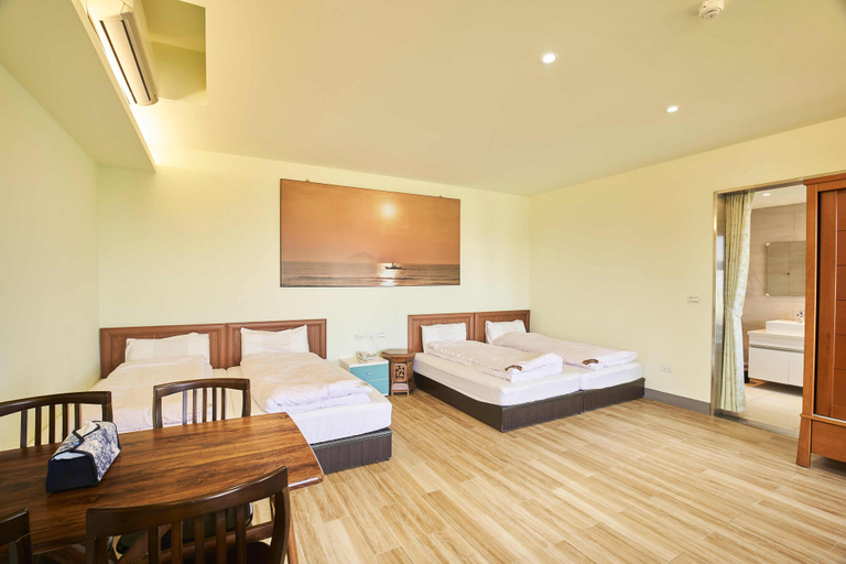 Bedroom 3, First Shanhai Hotel, Yilan