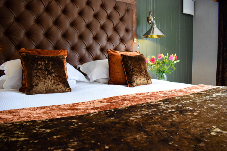 Bedroom 2, Craigmhor Lodge & Courtyard, Perthshire and Kinross