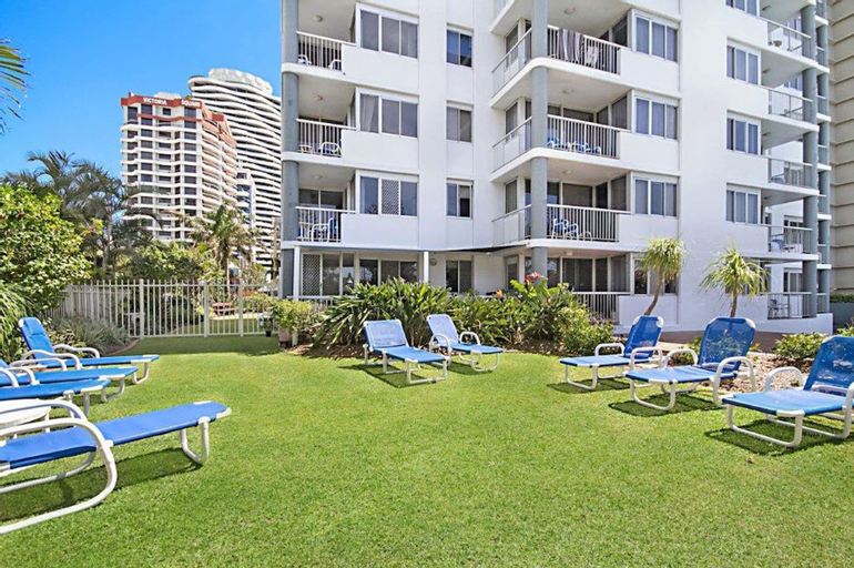 Exterior & Views 2, Sandpiper Apartments, Gold Coast