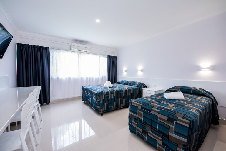 Bedroom 3, Casa Nostra Motel Mackay, Mackay - Pt A
