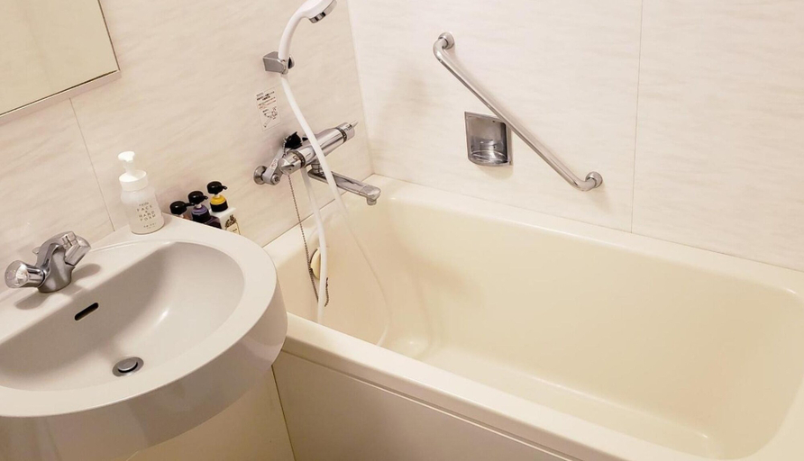 Bathroom 4, Mielparque Kumamoto Hotel, Kumamoto
