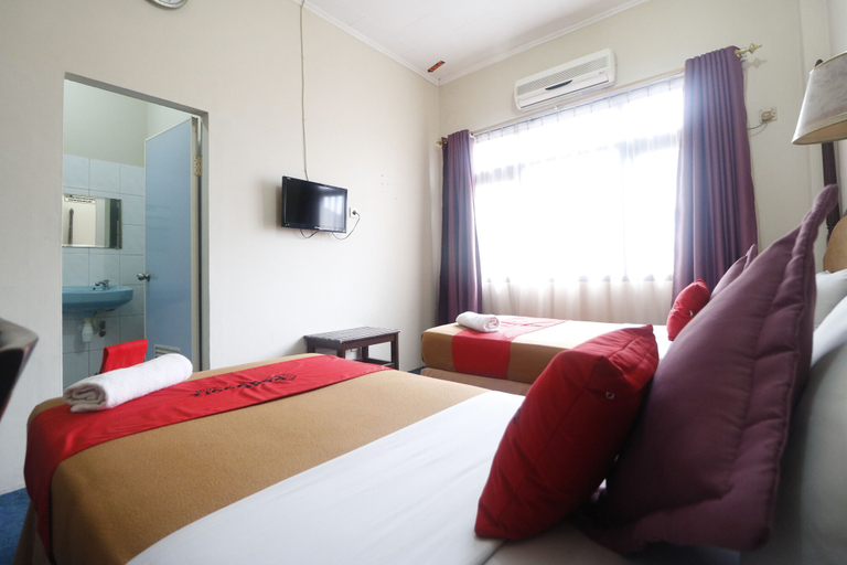 Bedroom 3, RedDoorz Plus @ Jalan Raden Intan Lampung, Bandar Lampung