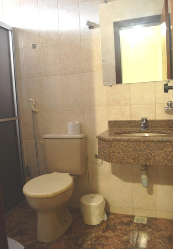Bathroom 4, Pousada Brisa do Vale, Itapagipe
