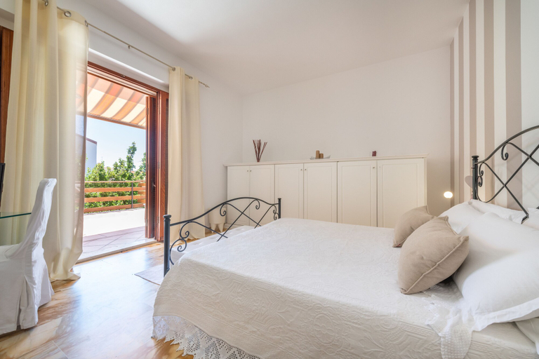 Bedroom 5, Villa Iole, Carbonia-Iglesias