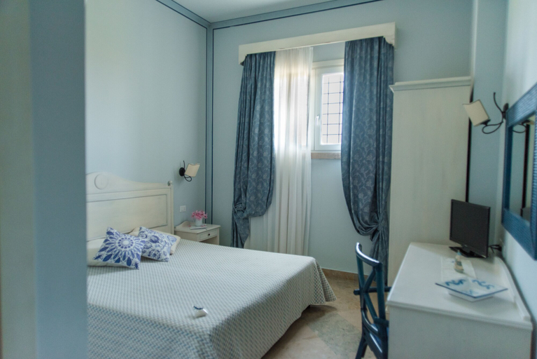 Bedroom 3, Relais Antiche Saline, Trapani