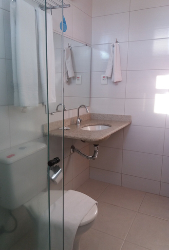 Bathroom 5, Porto Geraes Praia Hotel, Porto Seguro