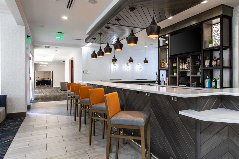 Food & Drinks 5, Hilton Garden Inn Lynchburg, Lynchburg