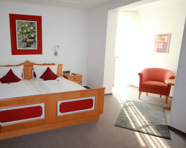 Bedroom 3, Hotel & Restaurant Brackstedter Mühle, Wolfsburg