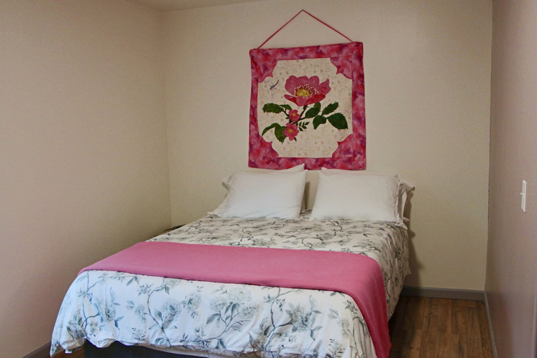 Bedroom 3, Arctic Dragonfly Inn, Denali