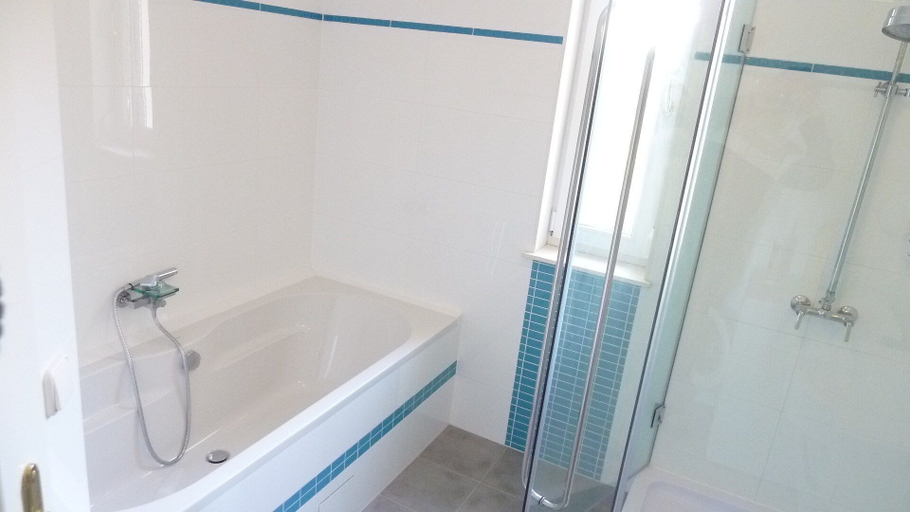 Bathroom 3, Sobieski Apartments Vienna, Wien