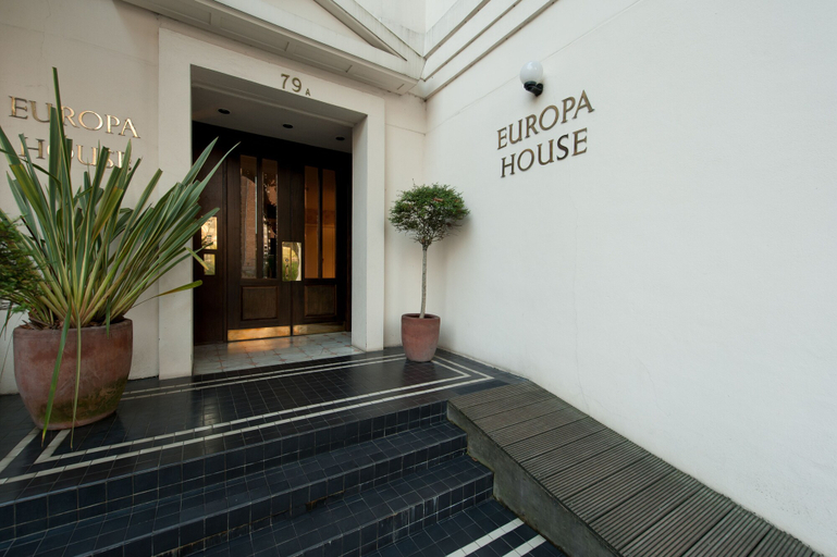 Exterior & Views 2, Europa House Apartments, London