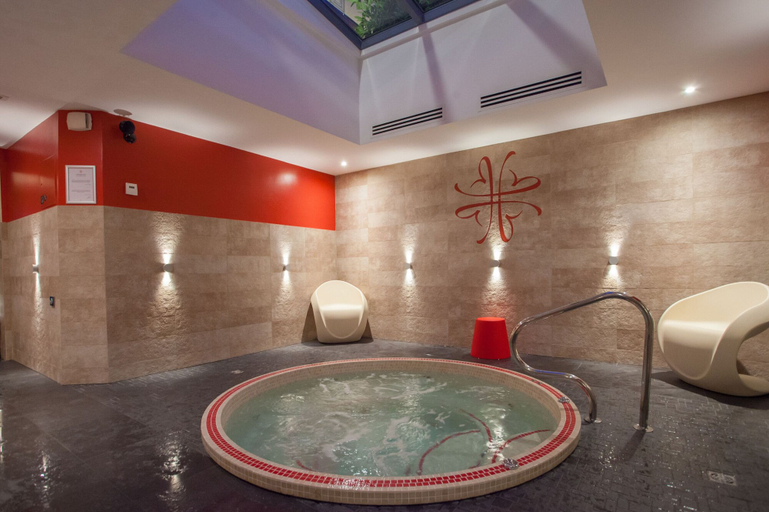 Bathroom 4, Hotel & Spa Le Bouclier D'Or, Bas-Rhin