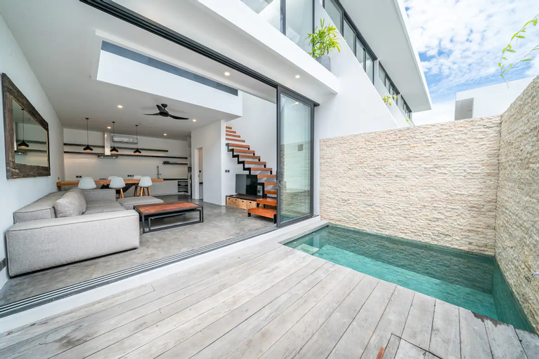 Loft Berawa 3: Stunning 1BR Luxury Loft in Berawa, Badung
