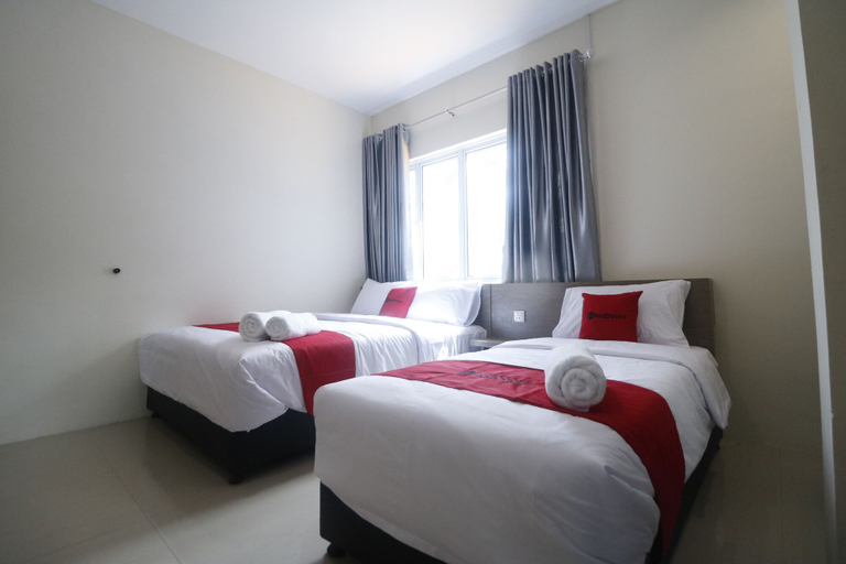 Bedroom 2, RedDoorz @ Baloi Batam, Batam