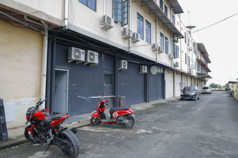 Exterior & Views 5, RedDoorz Plus near Batam City Square, Batam