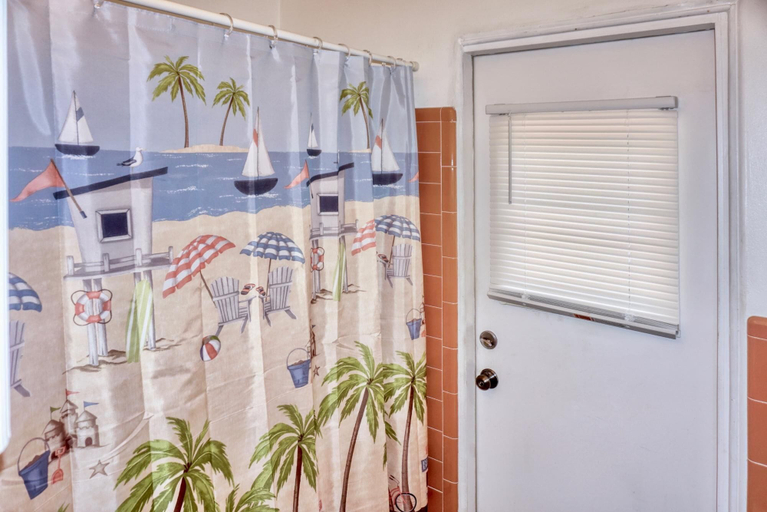 Bathroom 4, Misty Isles Redington Beachfront Suite 6, Pinellas