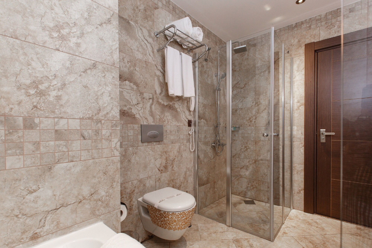Bathroom 4, Sera Lake Resort Hotel Spa & Aparts, Merkez