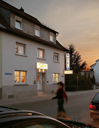 Exterior & Views 2, Hotel Sauer Garni, Offenbach