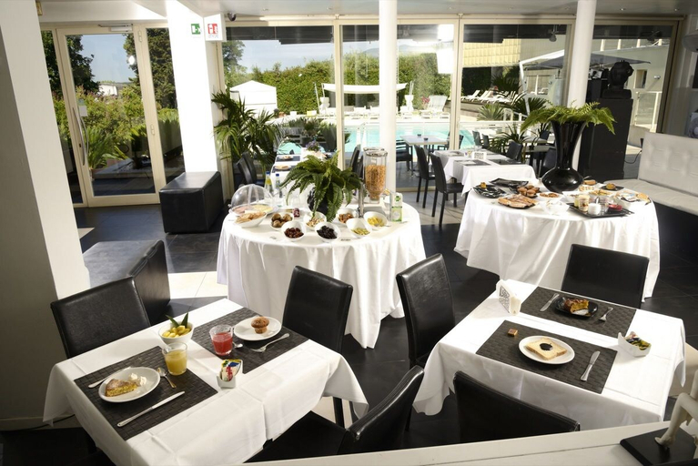 Food & Drinks 5, La Villa Resort, Pistoia