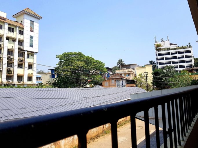 Others 5, Hotel Keerthi, Thiruvananthapuram