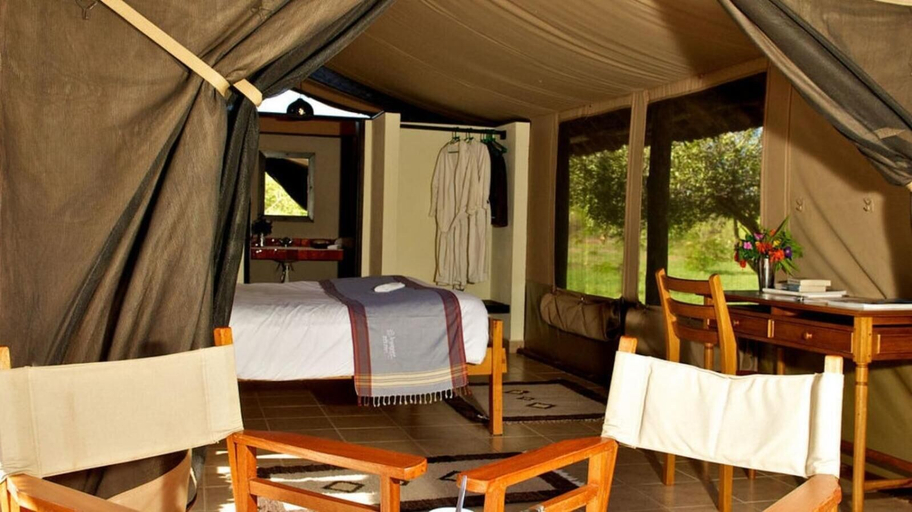 Bedroom 2, Voyager Ziwani Tented Camp, Taveta