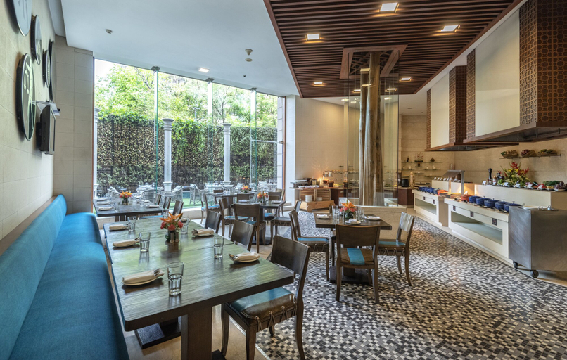 Food & Drinks 5, Radisson Gurugram Sohna Road City Center, Gurgaon