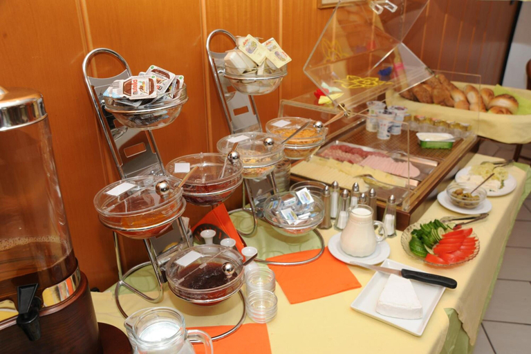 Food & Drinks 5, Pension Erlaa, Wien