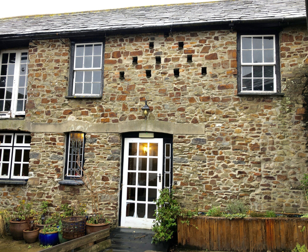Exterior & Views 2, The Tree Inn, Cornwall