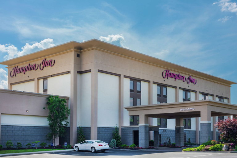 Exterior & Views 1, Hampton Inn Bedford, Bedford