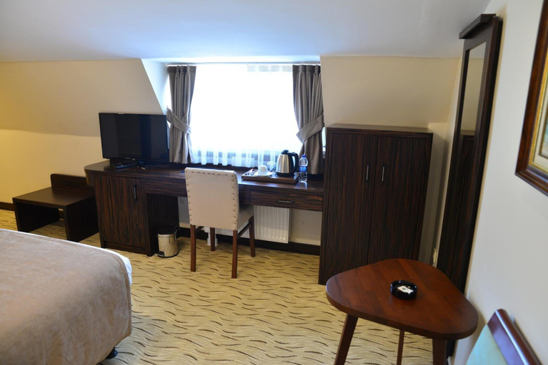 Bedroom 4, Golden Siyav Hotel, Kadıköy