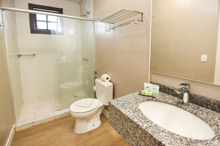 Bathroom 3, Pousada Três Pinheiros, Gramado