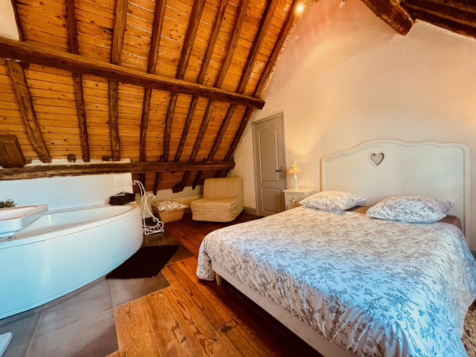 Bedroom 3, La Villa Du Moulin de Champie - Versailles, Yvelines