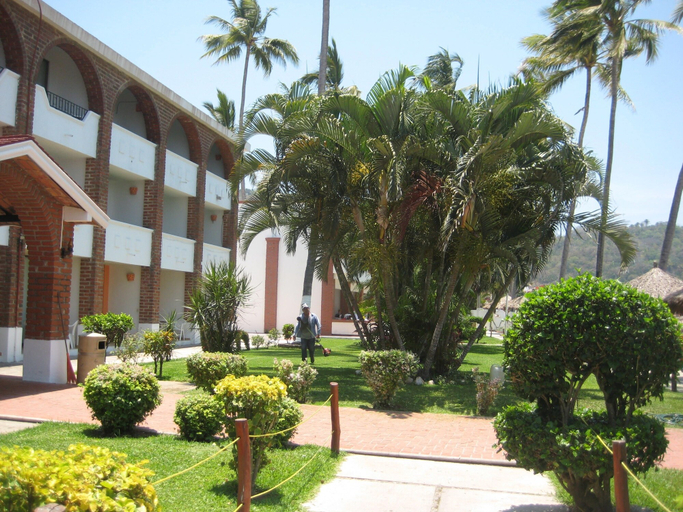 Exterior & Views 2, Costa Alegre Hotel & Suites, Compostela