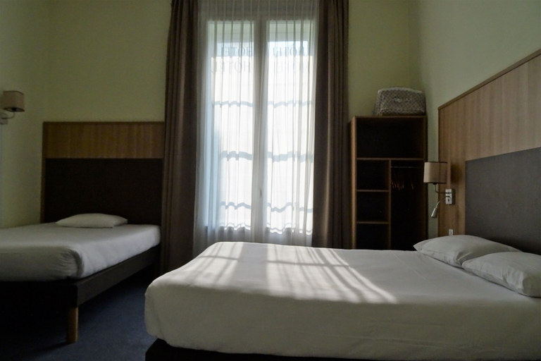 Bedroom 3, Hôtel Saint Patrick Cœur de NANTES, Loire-Atlantique