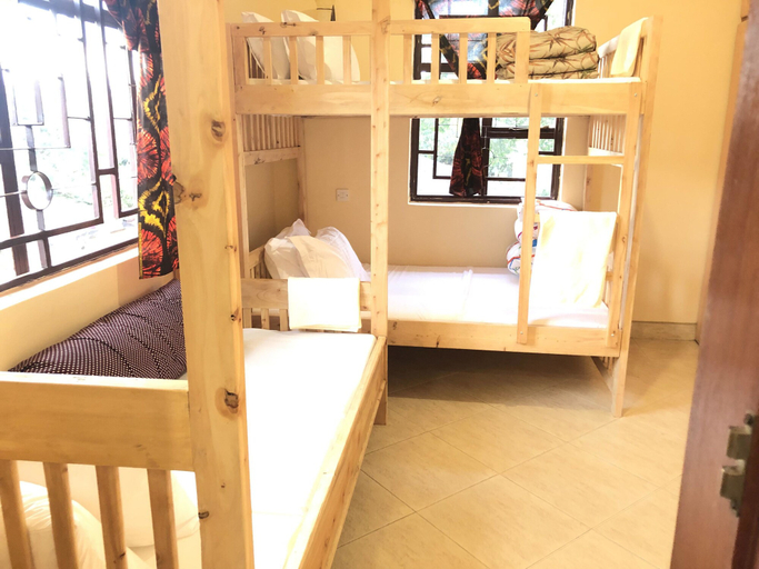 Bedroom 4, White House Hostels - Arusha, Arusha Urban