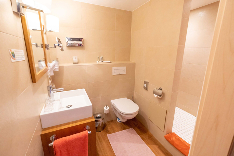 Bathroom 4, Hotel à l'Oriel, Haut-Rhin