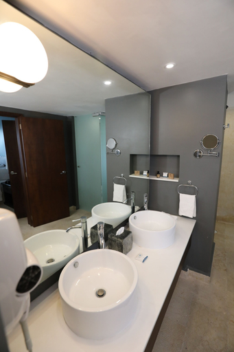 Bathroom 4, Hotel Montetaxco, Tetipac