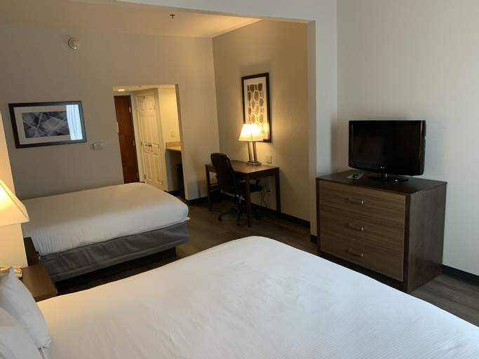 Bedroom 3, Wingate By Wyndham Southport, Brunswick