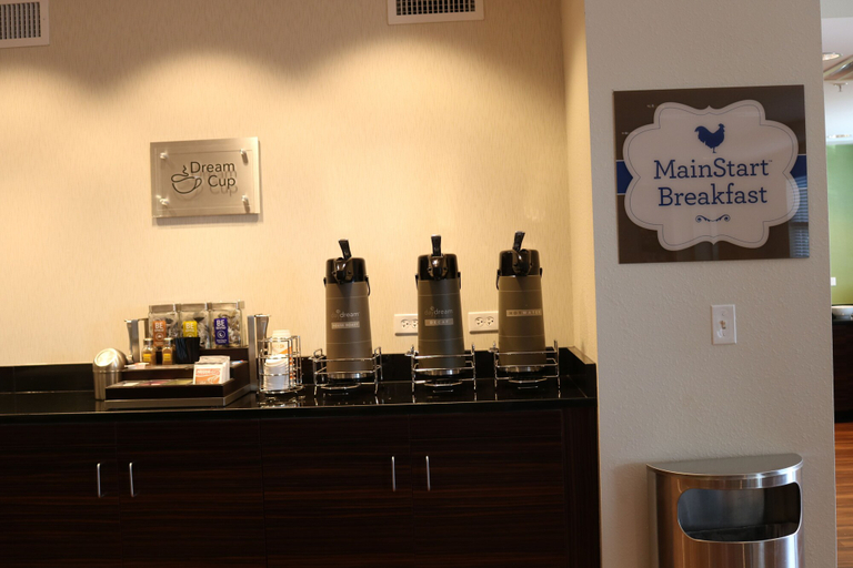 Food & Drinks 5, Comfort Inn St. Louis Airport, Saint Louis