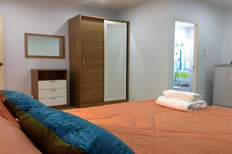 Bedroom 3, Natural Place, Si Racha