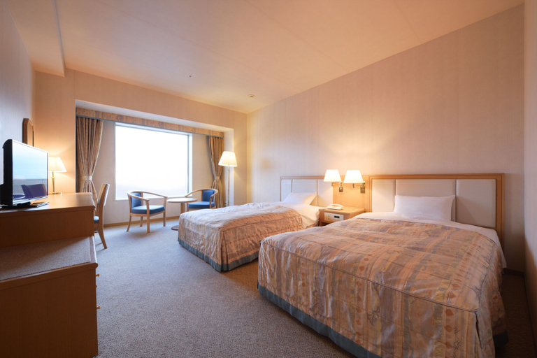 Bedroom 3, Grand Hotel New Oji, Tomakomai