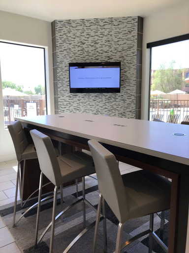 Business Facilities, Hilton Vacation Club Scottsdale Links Resort, Maricopa