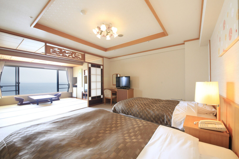 Bedroom 3, Heiseikan Shiosaitei Hanatsuki, Hakodate